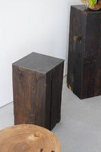 Load image into Gallery viewer, 古材展示台400x400x400 / 藤崎均
