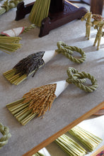 画像をギャラリービューアに読み込む, たわわ(白) / 丙 ひのえ
