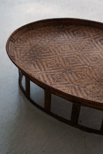 Load image into Gallery viewer, タリアン族 楕円卓 伝統柄 / mrak
