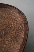 Load image into Gallery viewer, タリアン族 楕円卓 伝統柄 / mrak
