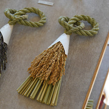 画像をギャラリービューアに読み込む, たわわ(白) / 丙 ひのえ
