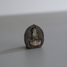 画像をギャラリービューアに読み込む, 観音さま３ / 山口千絵
