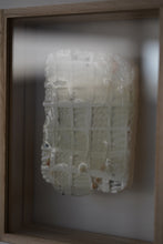 画像をギャラリービューアに読み込む, Relief tile L / 小駒真弓
