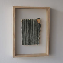 画像をギャラリービューアに読み込む, Relief tile Q / 小駒真弓
