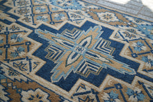 Load image into Gallery viewer, 花十字利剣 / 赤穂緞通（在庫あり／店頭販売のみ）
