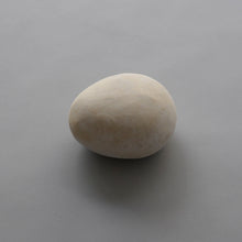 画像をギャラリービューアに読み込む, はりこ石 小(がさ) / 備中和紙
