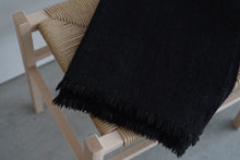 画像をギャラリービューアに読み込む, カシミヤストール あじろ 黒茶A / 高見由香
