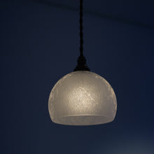 画像をギャラリービューアに読み込む, 照明 / 三野直子
