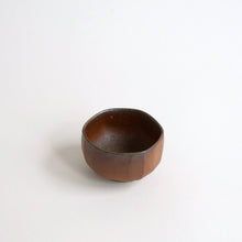 Load image into Gallery viewer, 備前面取ぐい呑 / 森本仁
