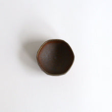 Load image into Gallery viewer, 備前面取ぐい呑 / 森本仁
