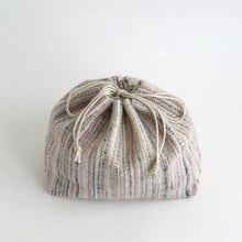 画像をギャラリービューアに読み込む, 合切袋 (羊毛：コチニール / 藍)  / 滝沢都
