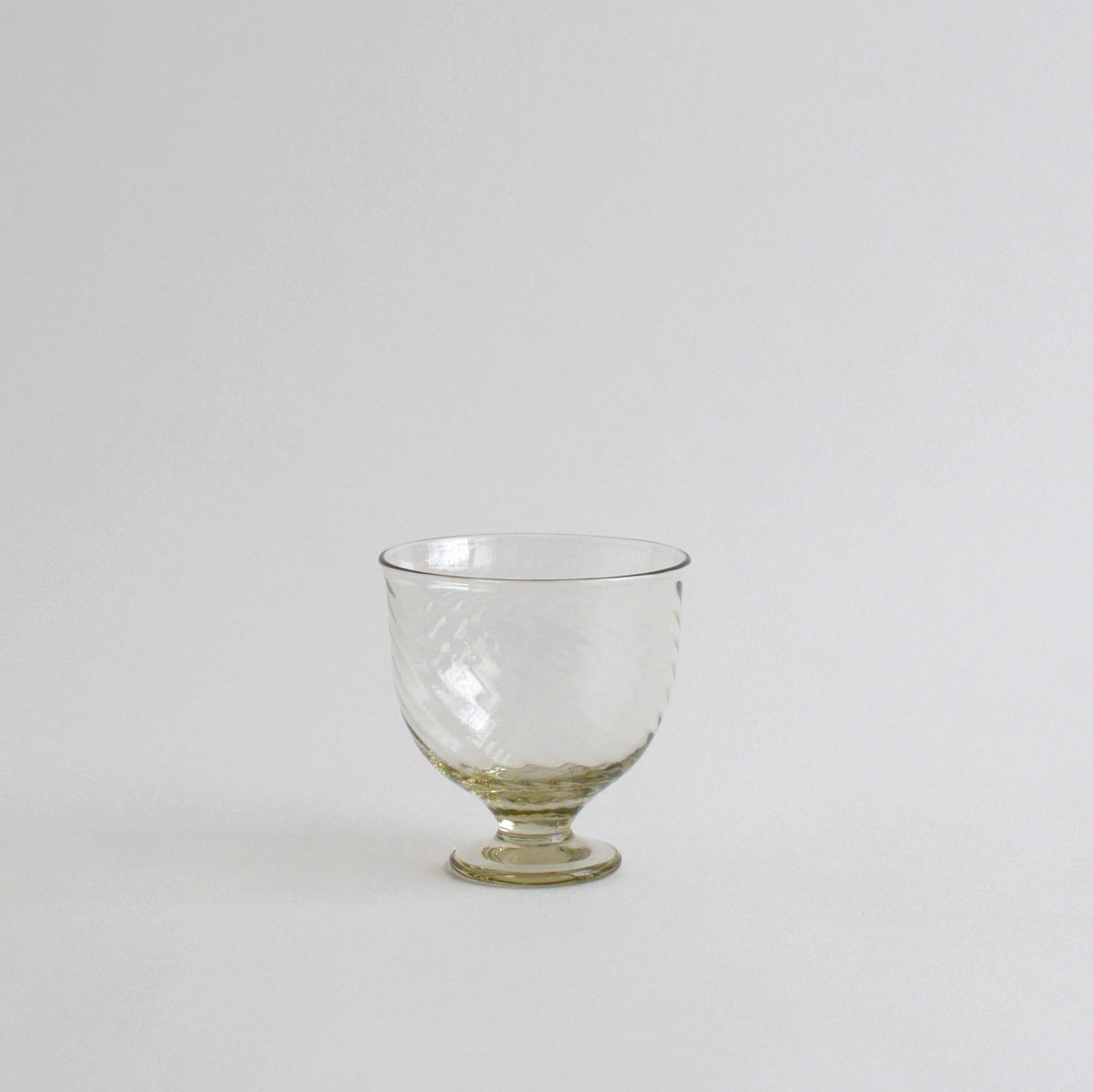 三浦侑子 / Yuko Miura – toutou online