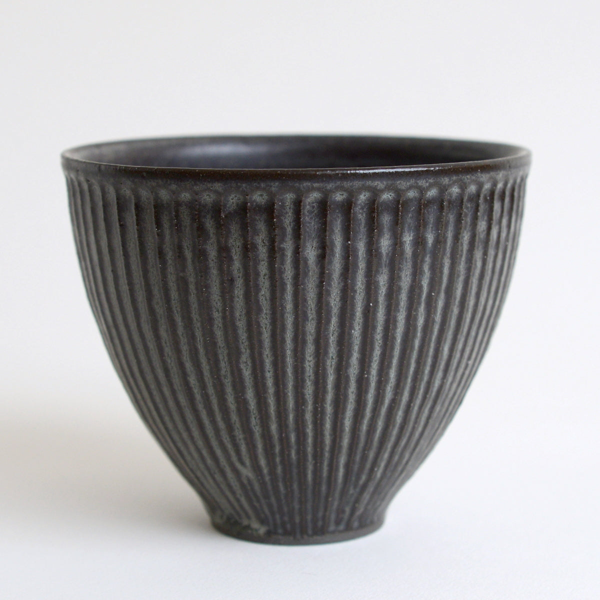 しのぎ丸カップ（ブルーブラック）/ 北岡幸士 – toutou online
