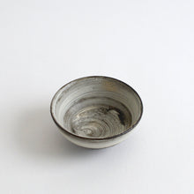 Load image into Gallery viewer, はけ目ぐい呑み / 山田隆太郎
