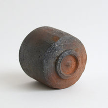 画像をギャラリービューアに読み込む, 備前茶碗 / 森本仁
