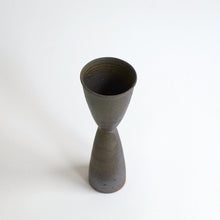 画像をギャラリービューアに読み込む, 備前花器 / 森本仁
