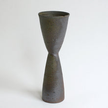 画像をギャラリービューアに読み込む, 備前花器 / 森本仁
