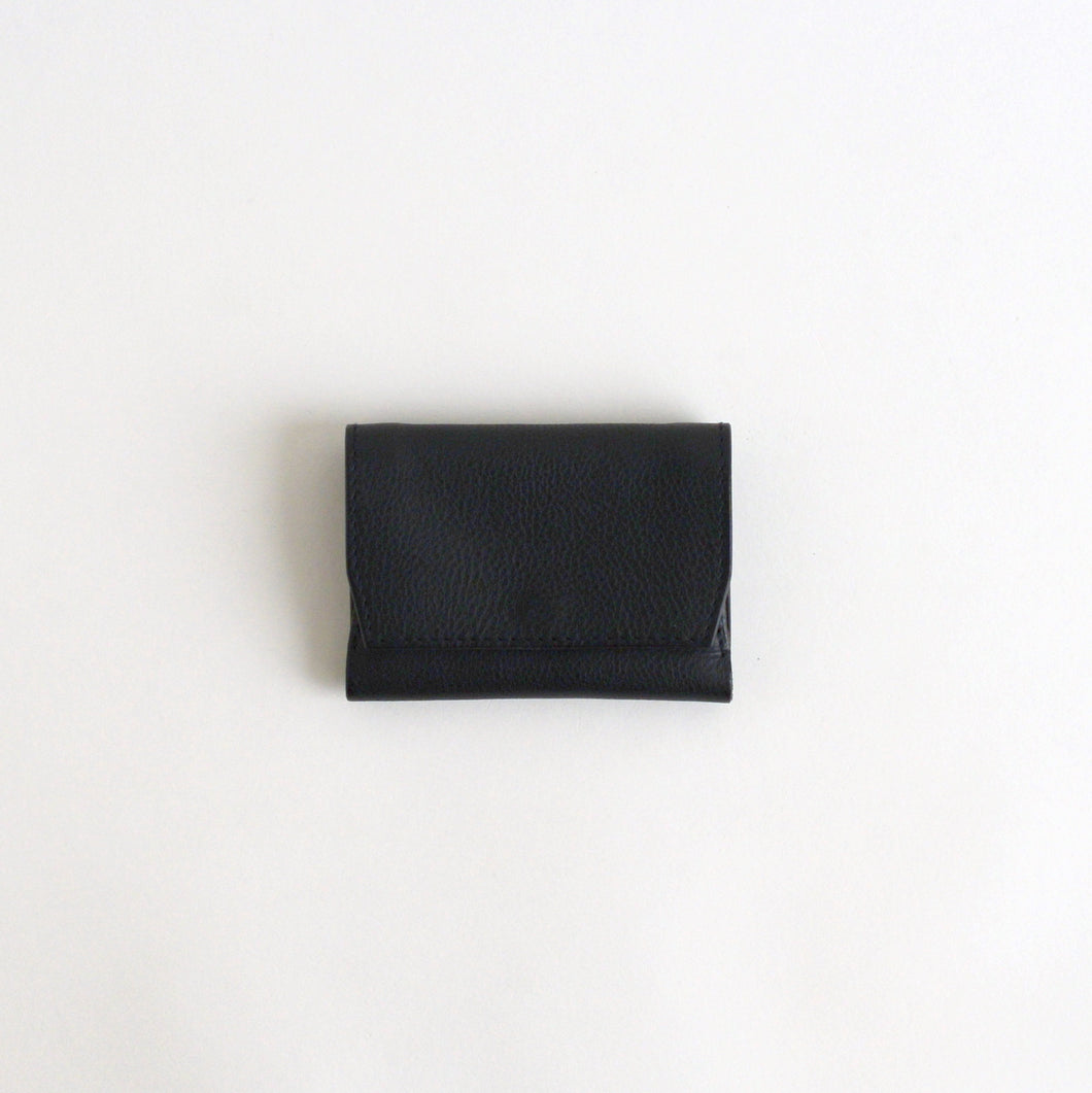 ミレルバ・ボックス（M)　カード型財布（KW)　BK(黒) / 小河眞平